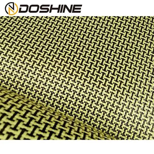 Aramīda oglekļa šķiedras kompozītmateriāls